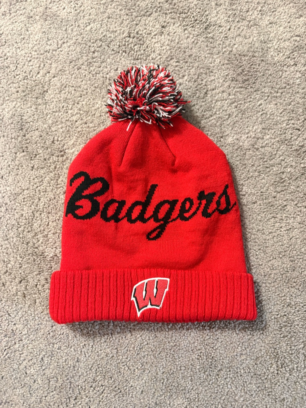 Wisconsin Badgers Red Pom Beanie Hat